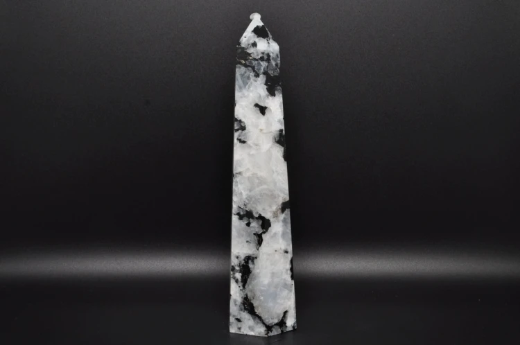 * KAMIEŃ KSIĘŻYCOWY MOONSTONE OBELISK WIEŻA MIENIĄCY OKAZ NR 3 *