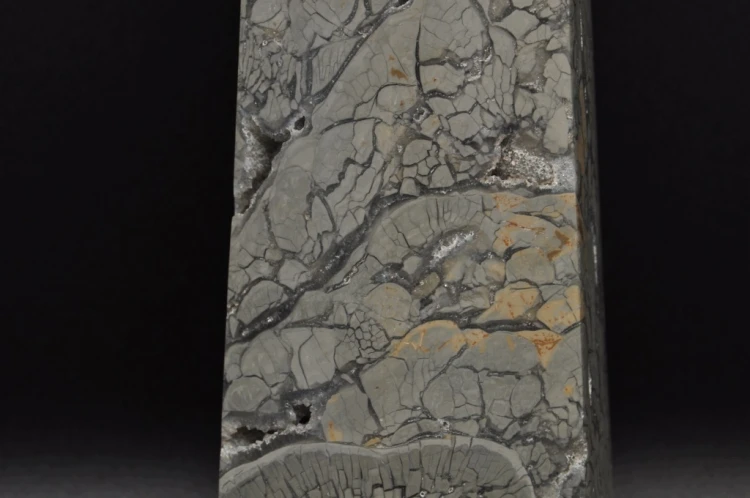 * JASPIS IBIS MADAGASKAR WIEŻA OBELISK ZJAWISKOWY WZÓR NATURALNY OKAZ NR 1*