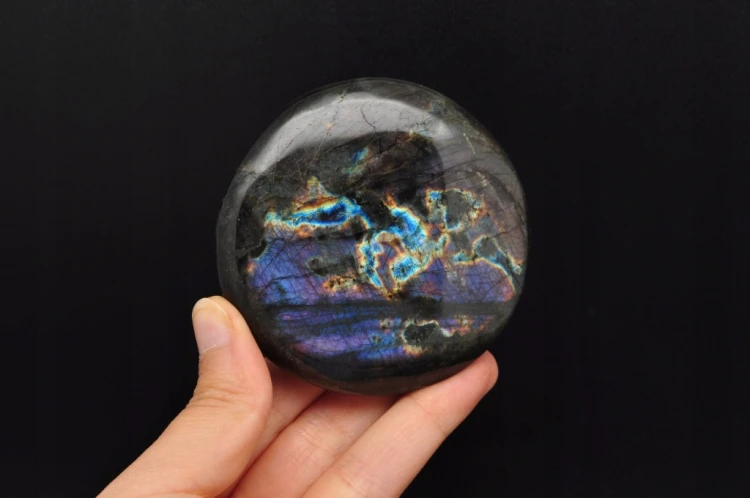 * LABRADORYT MADAGASKAR ŚLICZNY EFEKT LABRADORYZACJI PALM STONE NR LA06 *