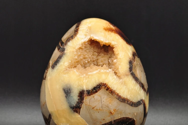 * SEPTARIA MADAGASKAR WYJĄTKOWE DUŻE JAJKO Z GEODĄ NATURALNY OKAZ NR 1 *