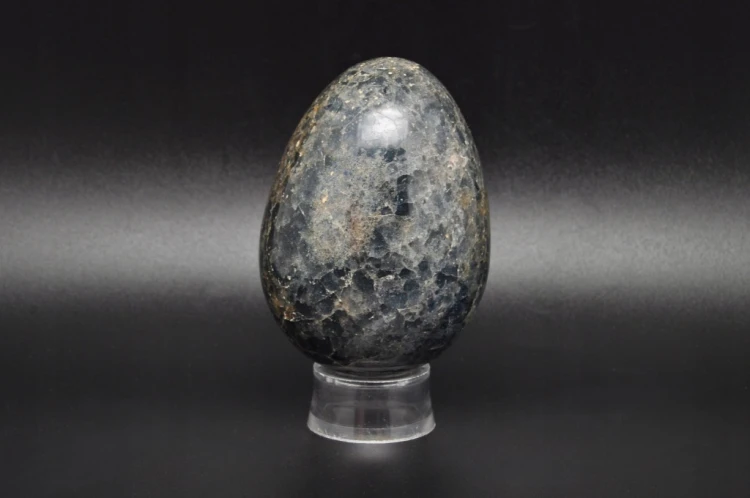 * KWARC NIEBIESKI PIĘKNE JAJKO INTERESUJĄCY MINERAŁ NR EGG68 *