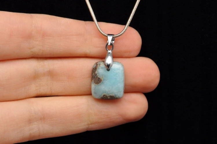 * LARIMAR DOMINIKANA UROKLIWA ZAWIESZKA KWADRAT UNIKATOWY KAMIEŃ NR 1 *