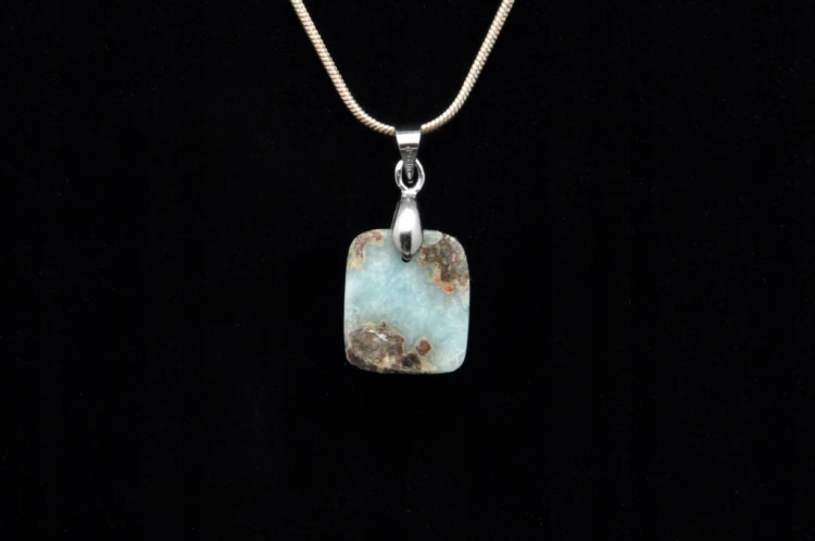 * LARIMAR DOMINIKANA UROKLIWA ZAWIESZKA KWADRAT UNIKATOWY KAMIEŃ NR 1 *