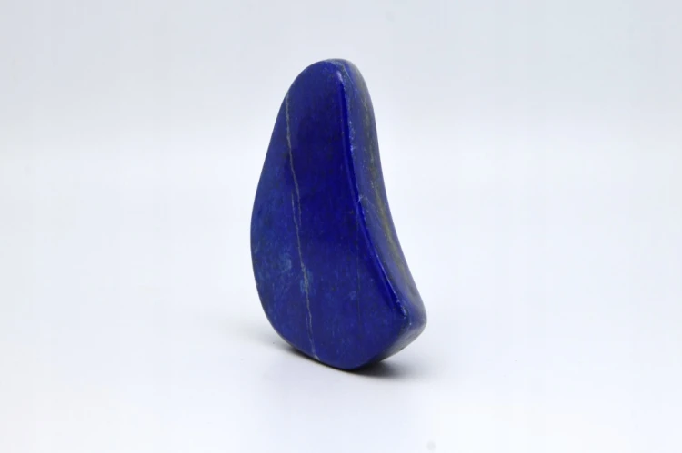 * LAPIS LAZULI AFGANISTAN NIETYPOWY KSZTAŁT WYJĄTKOWY KAMIEŃ NR 7 *
