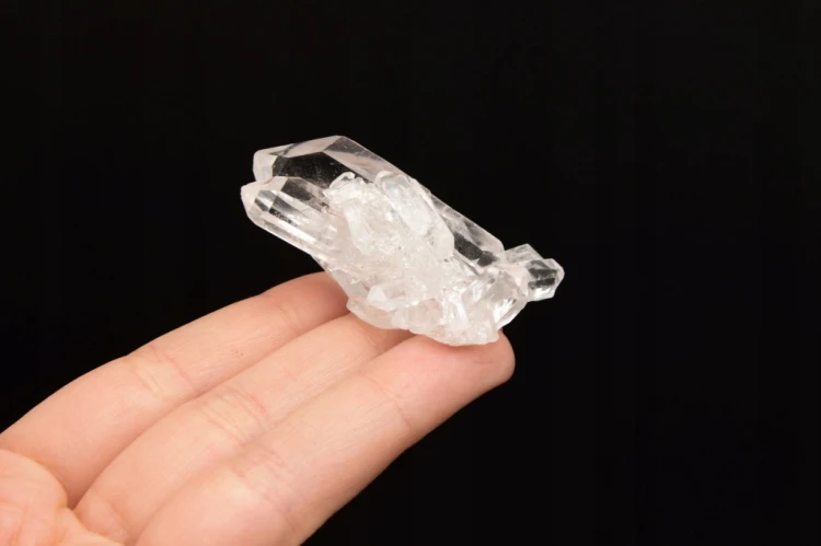 * KRYSZTAŁ GÓRSKI BRAZYLIA ŚLICZNY ZROST KRYSZTAŁU CZYSTY MINERAŁ NR 6 *