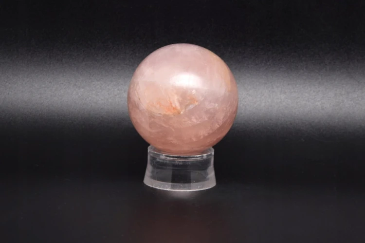 * KWARC RÓŻOWY NATURALNY MINERAŁ PIĘKNA KULA ŚLICZNA DEKORACJA NR 6 *