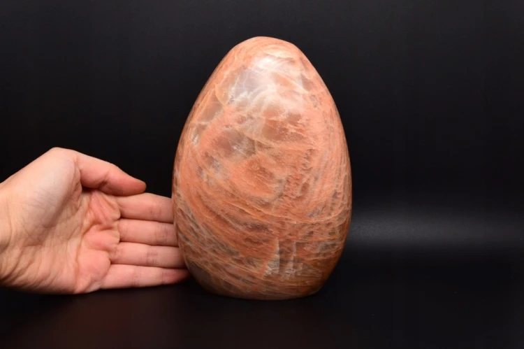 * KAMIEŃ SŁONECZNY MADAGASKAR PRZEPIĘKNY KAMIEŃ 1,4 KG PIĘKNY POŁYSK NR 2 *