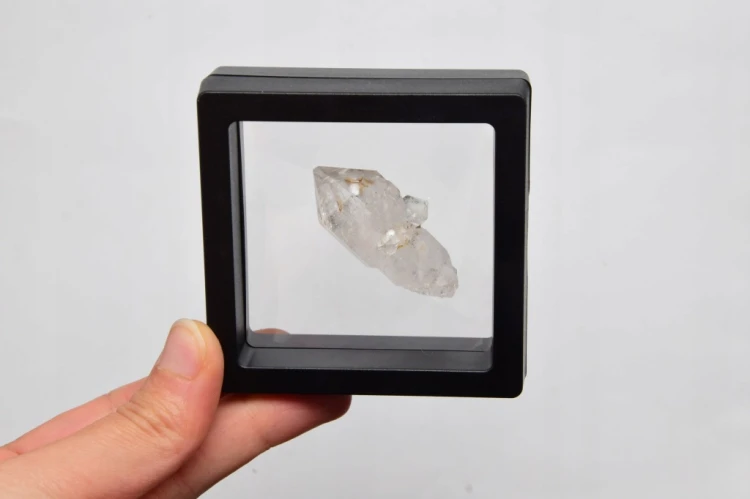 * KWARC W STYLU HERKIMER MAROKO PRZEPIĘKNY SUROWY KRYSZTAŁ W RAMCE 3D NR 2