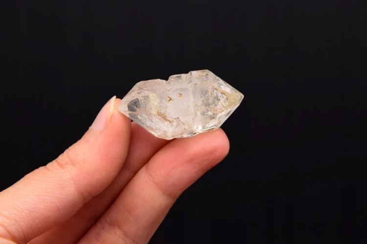 * KWARC W STYLU HERKIMER MAROKO ŚLICZNY DWUSTRONNY KRYSZTAŁ W RAMCE 3D NR 3