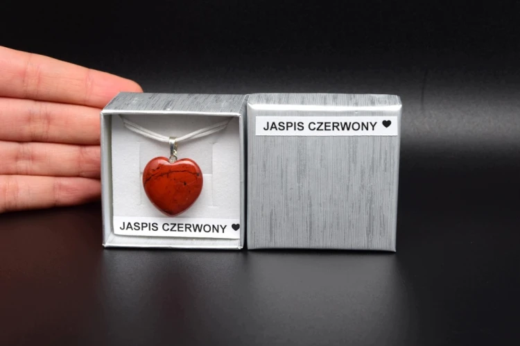 * JASPIS CZERWONY RPA ZACHWYCAJĄCA ZAWIESZKA SERCE W PUDEŁKU NR 20 *