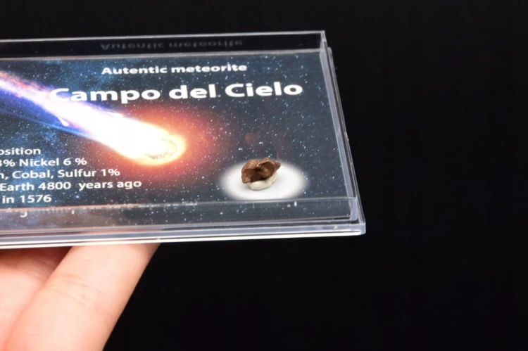 * METEORYT CAMPO DEL CIELO ZJAWISKOWY OKAZ W ZAMYKANYM PUDEŁKU NR 13 *