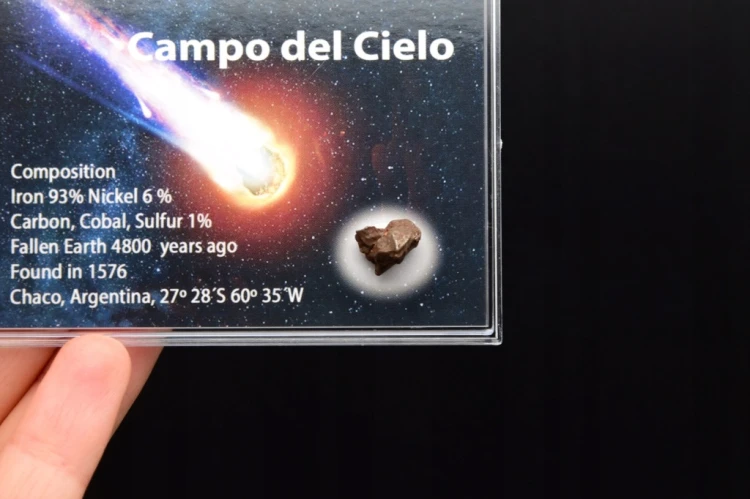 * METEORYT CAMPO DEL CIELO SUROWY OKAZ W ZAMYKANYM PUDEŁKU NR 11 *