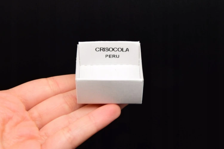 * CHRYZOKOLA PERU ZJAWISKOWY SUROWY MINERAŁ INTENSYWNA BARWA NR 2 *