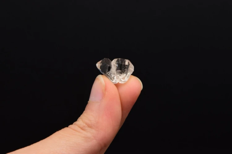 * KWARC W STYLU HERKIMER MAROKO CZYSTY NATURALNY MINERAŁ NR 9 *