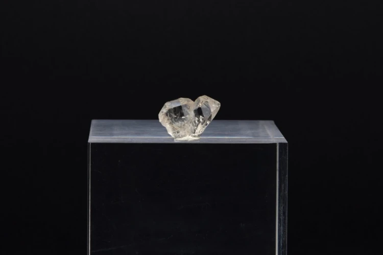 * KWARC W STYLU HERKIMER MAROKO CZYSTY NATURALNY MINERAŁ NR 9 *