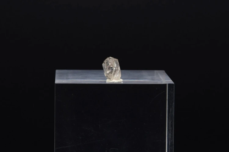 * KWARC W STYLU HERKIMER MAROKO CZYSTY NATURALNY MINERAŁ NR 9 *