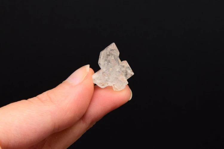 * KWARC W STYLU HERKIMER MAROKO ZACHWYCAJĄCY MINERAŁ DO KOLEKCJI NR 8 *