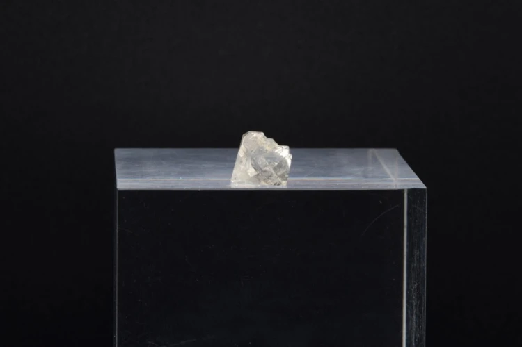 * KWARC W STYLU HERKIMER MAROKO UROKLIWY MAŁY KRYSZTAŁ W RAMCE 3D NR 7 *