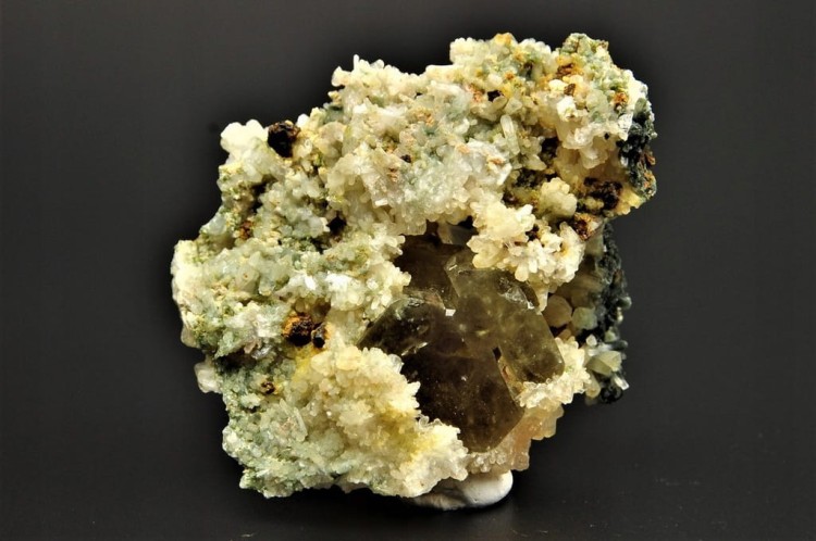 20662fdad78cd14104b2d9be2feb88eb