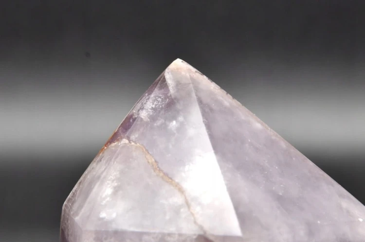 * AMETYST SZEWRON CHEVRON UROCZY OKAZ SZLIFOWANY MINERAŁ NR 3