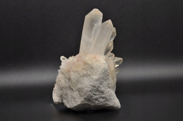 * KRYSZTAŁ GÓRSKI MADAGASKAR PRZEPIĘKNE BŁYSZCZĄCE KRYSZTAŁY MINERAŁ NR 10