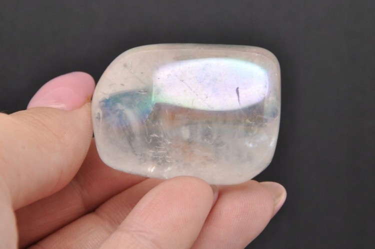 * ANGEL AURA USA MINERAŁ INTERESUJĄCE ZJAWISKO MIGOTLIWOŚCI BARW NR 4 *